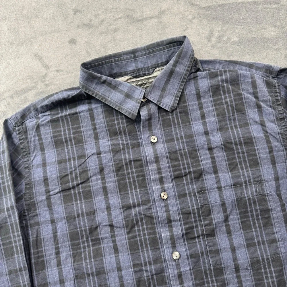 Banana Republic Mens Large Blue Black Plaid Soft Wash Slim Fit Button Down Shirt